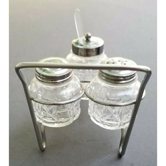 Salt and Pepper in a Metal Cart Holder Caddy M331 Anchor Hocking Vintage - Picture 4 of 8